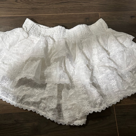 White Lace Ruffled Skirt - Picture 3 of 4